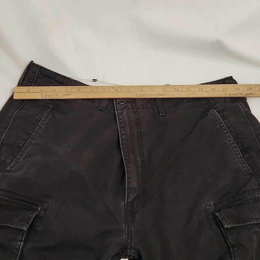 Levi's Classic Black Mens Cargo Pants - Picture 14 of 16
